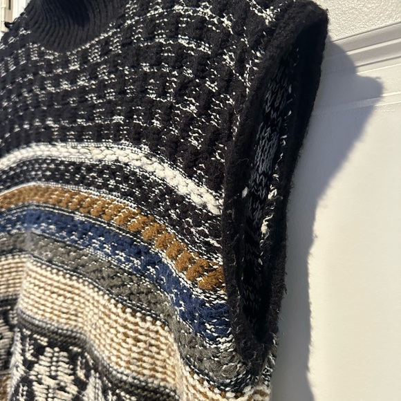 Madewell knit wool sweater vest with side slits. Womens small. - Picture 8 of 11